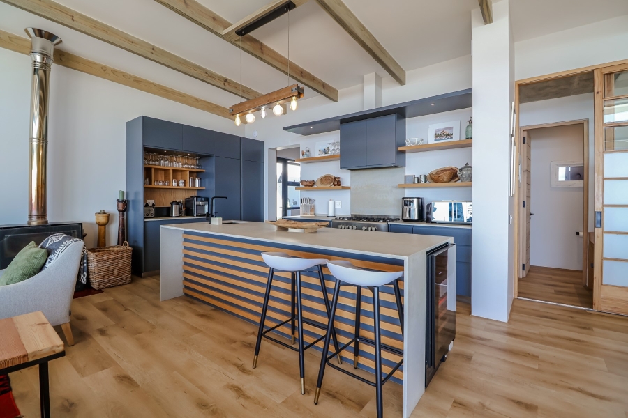 4 Bedroom Property for Sale in Whale Rock Hill Western Cape